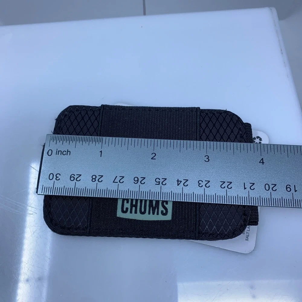 Chums Unisex OS Black Bandit Bi-Fold RFID ID Window Wallet 18808 NWT